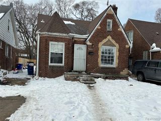 9459 Lakepointe Street, Detroit, MI 48224