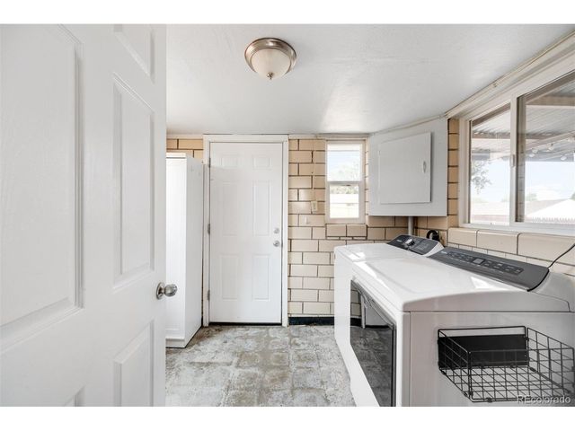 725 S Pecos St, Denver, CO 80223