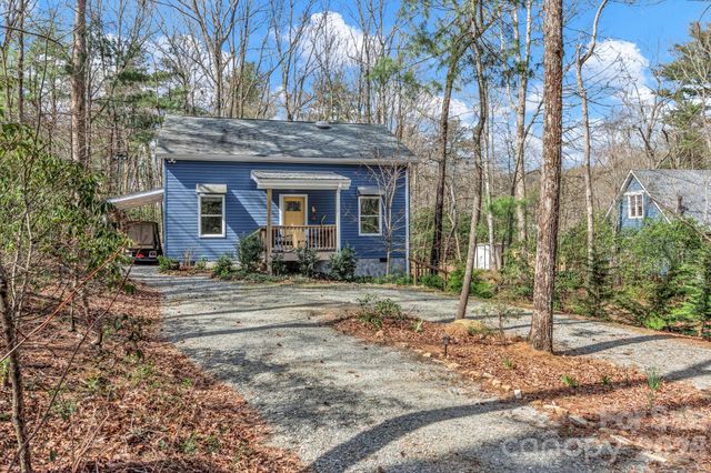 74 S Alta Vista Drive, Saluda, NC 28773