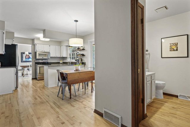 1637 Deerwood Drive, Madison, WI 53716