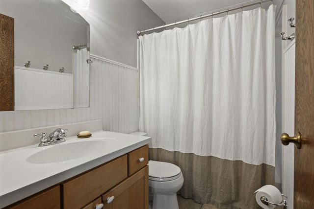 1637 Deerwood Drive, Madison, WI 53716