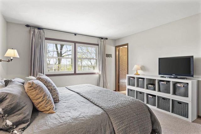 1637 Deerwood Drive, Madison, WI 53716