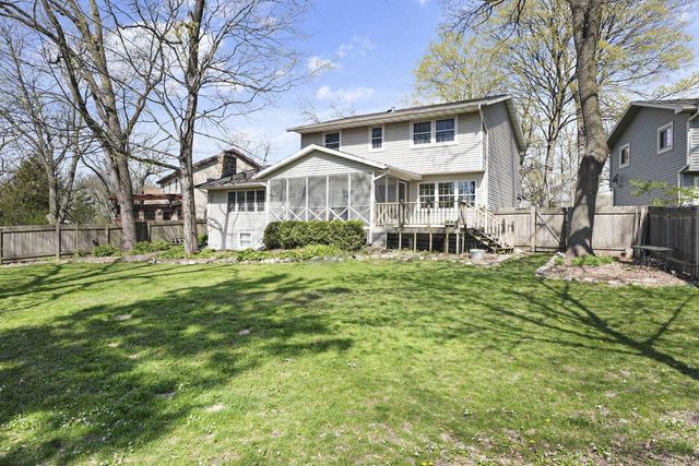 1637 Deerwood Drive, Madison, WI 53716