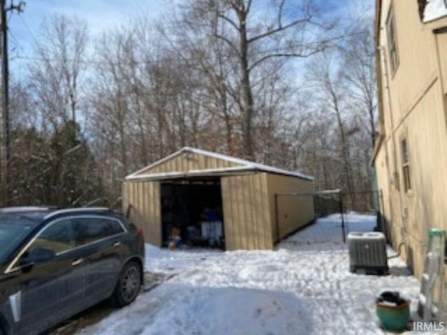 29 Buck Lane, Spencer, IN 47460