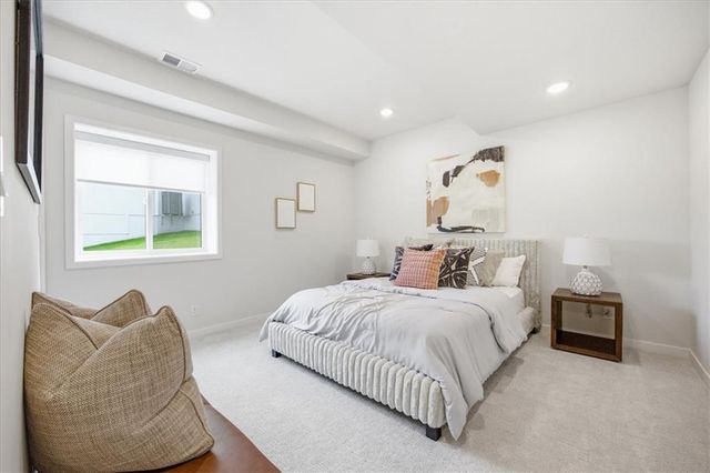 2809 SW Heartland Road, Lee's Summit, MO 64082