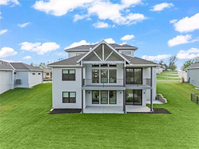 2809 SW Heartland Road, Lee's Summit, MO 64082