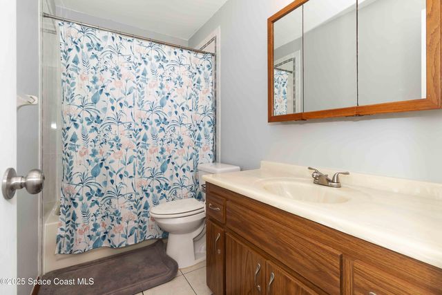 627 Binney Street NE, Palm Bay, FL 32907