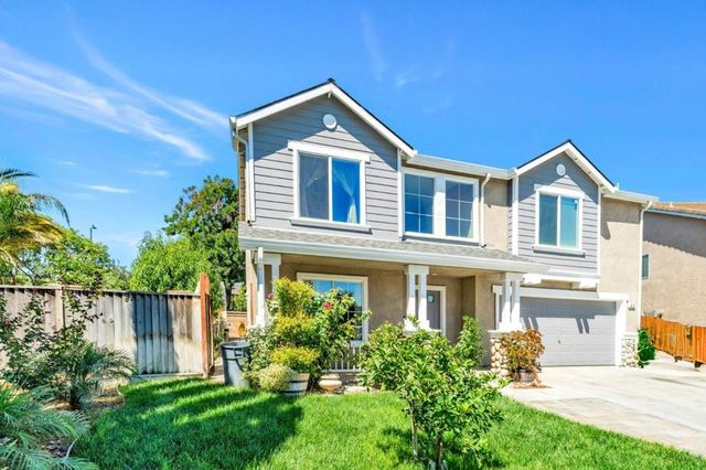 615 Heron Drive, Los Banos, CA 93635