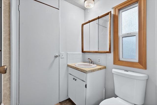 9518 E 4th Ave, Spokane Valley, WA 99206