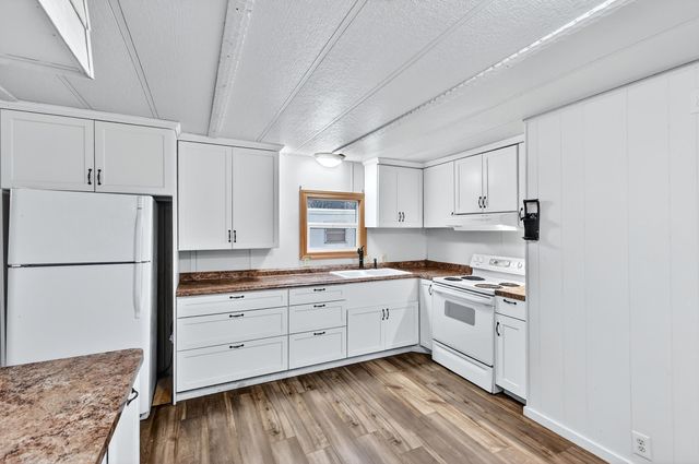 9518 E 4th Ave, Spokane Valley, WA 99206