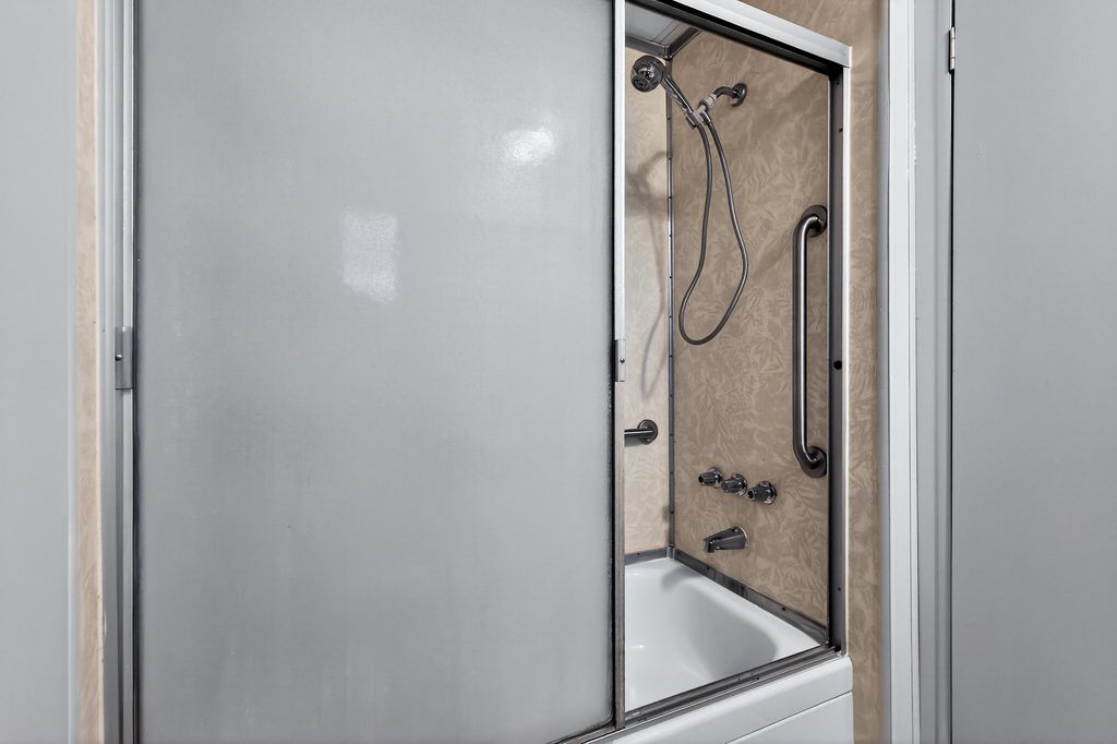 9518 E 4th Ave, Spokane Valley, WA 99206 photo 20