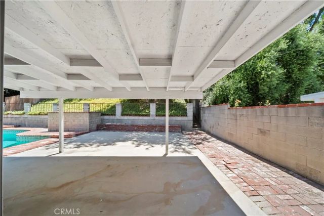 24607 Fourl, Newhall, CA 91321