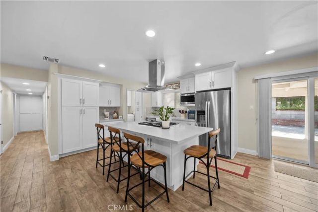 24607 Fourl, Newhall, CA 91321