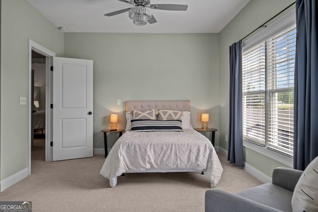 245 Lakeshore Circle NE, Milledgeville, GA 31061