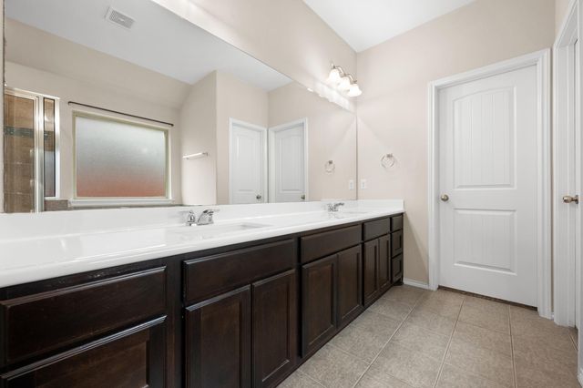 9513 Bentley Garner LN, Austin, TX 78748