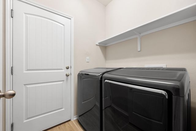 9513 Bentley Garner LN, Austin, TX 78748