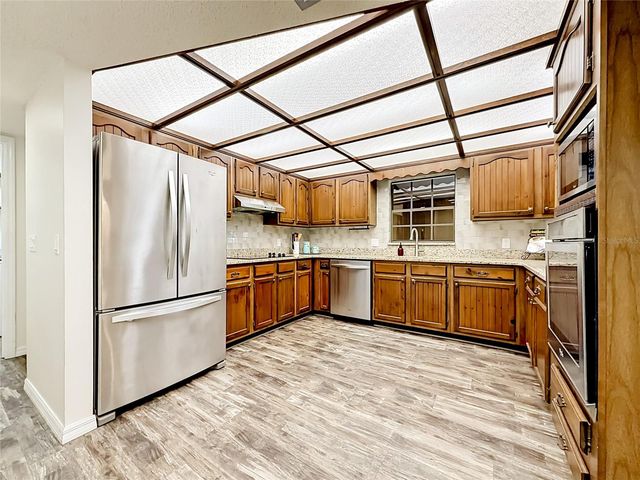 900 NE 165TH STREET, Citra, FL 32113