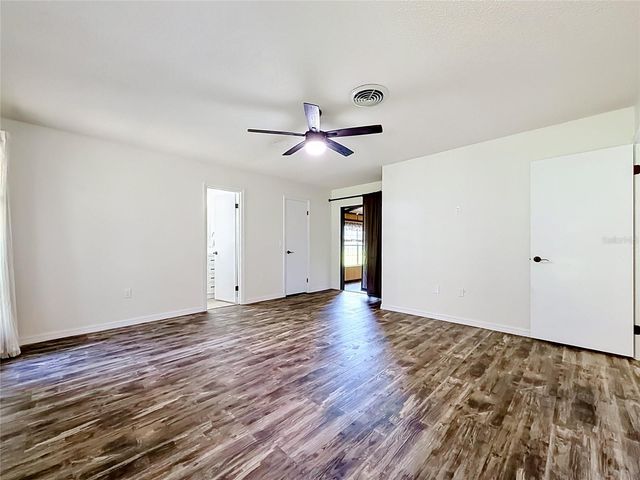 900 NE 165TH STREET, Citra, FL 32113