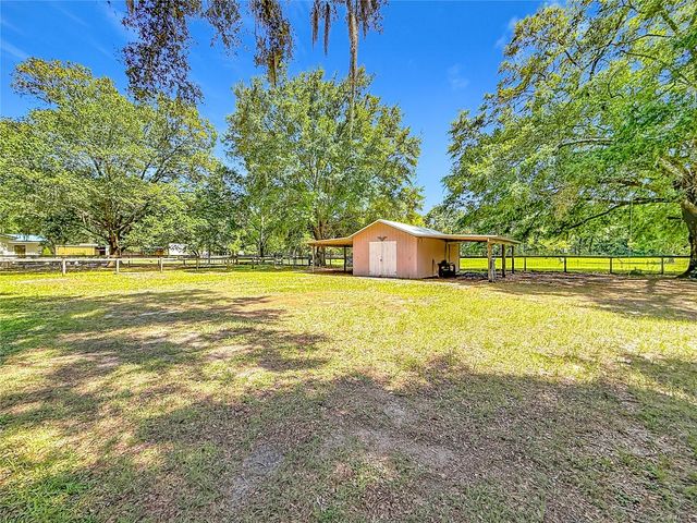900 NE 165TH STREET, Citra, FL 32113