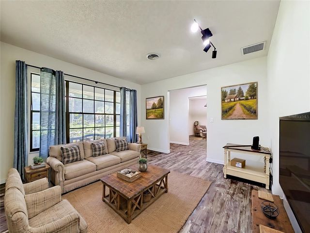 900 NE 165TH STREET, Citra, FL 32113