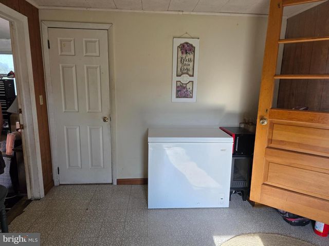 35 TRAIL RD N, Elizabethtown, PA 17022