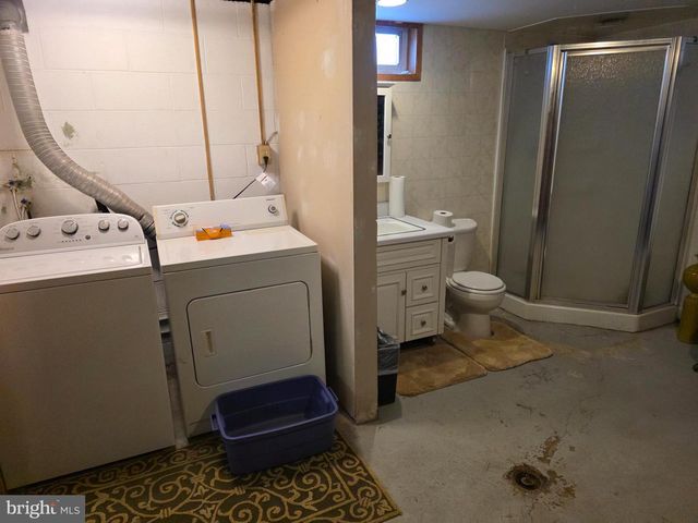 35 TRAIL RD N, Elizabethtown, PA 17022