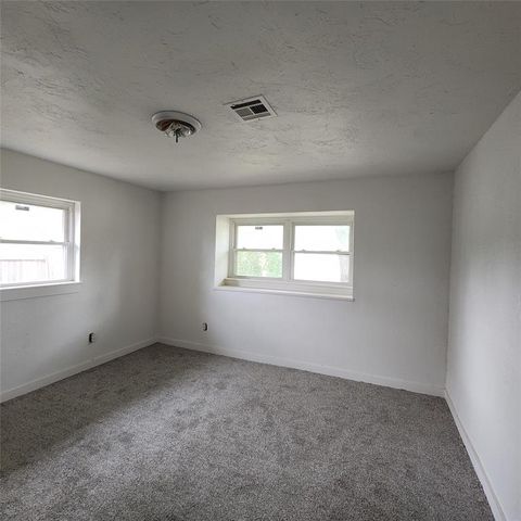 9300 NE 46th Street, Spencer, OK 73084