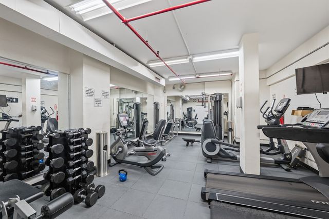 100 W 93rd St Apt 29A, New York City, NY 10025