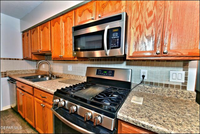 10117 MERCEDES Street, El Paso, TX 79924
