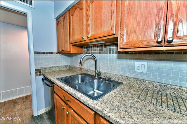 10117 MERCEDES Street, El Paso, TX 79924