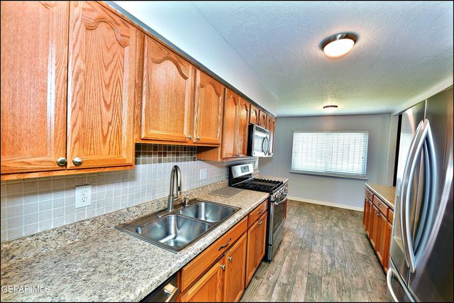 10117 MERCEDES Street, El Paso, TX 79924