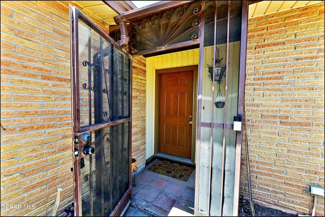 10117 MERCEDES Street, El Paso, TX 79924