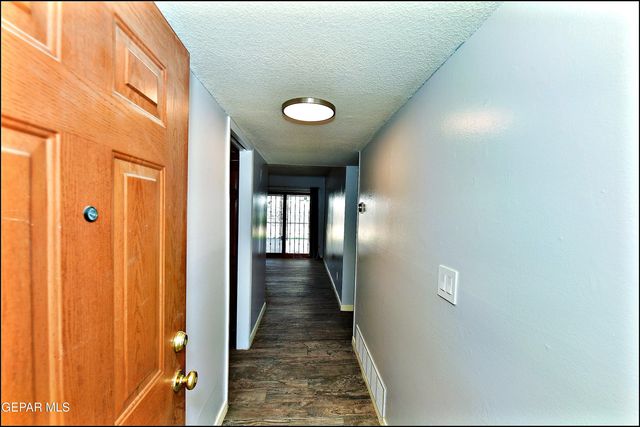 10117 MERCEDES Street, El Paso, TX 79924
