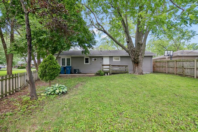 660 Jonette Avenue, Bradley, IL 60915