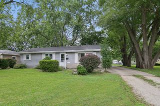 660 Jonette Avenue, Bradley, IL 60915