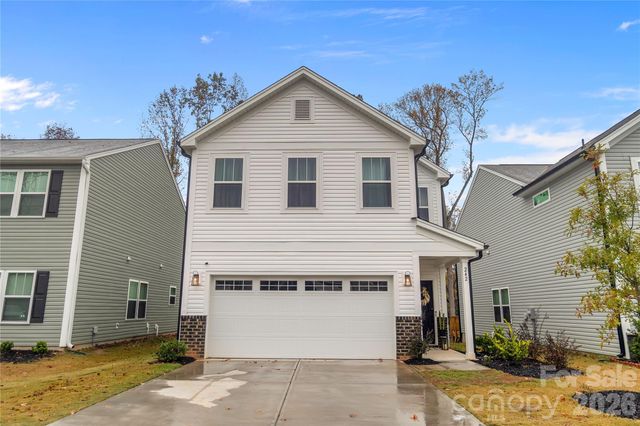 242 Lacewing Drive, Charlotte, NC 28214