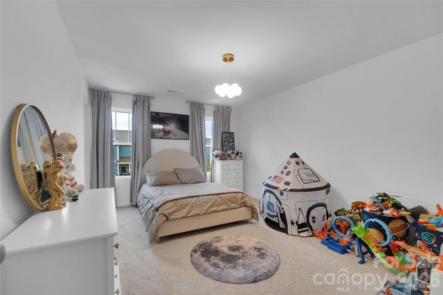 242 Lacewing Drive, Charlotte, NC 28214