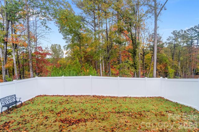 242 Lacewing Drive, Charlotte, NC 28214
