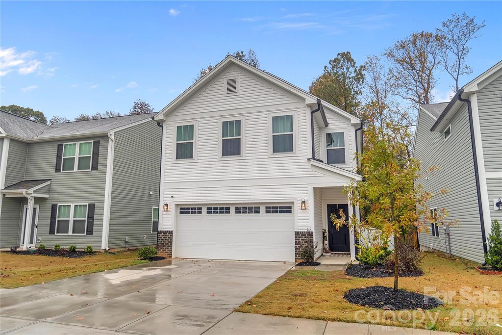 242 Lacewing Drive, Charlotte, NC 28214