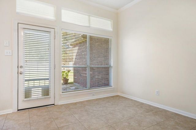 24915 Pikecrest Drive, Spring, TX 77389