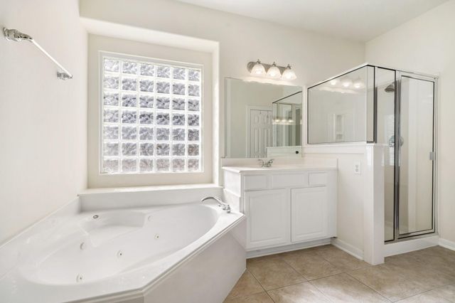 24915 Pikecrest Drive, Spring, TX 77389