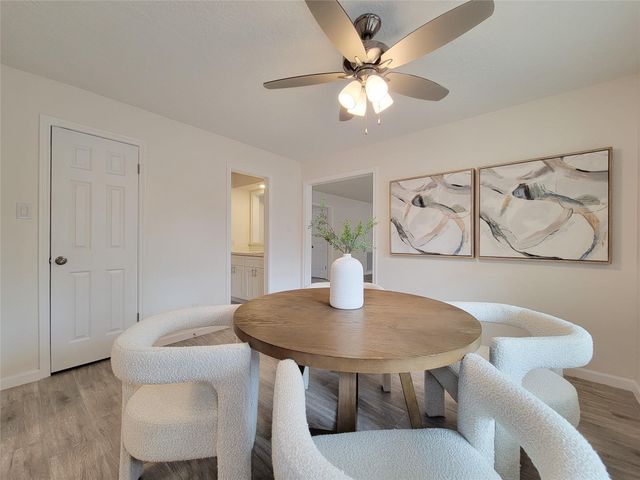 10703 Idlebrook Drive, Houston, TX 77070