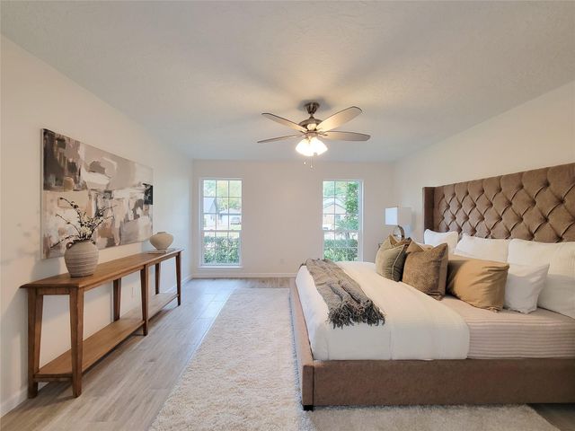 10703 Idlebrook Drive, Houston, TX 77070