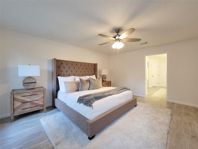 10703 Idlebrook Drive, Houston, TX 77070