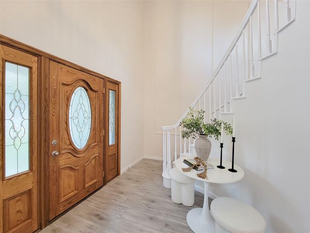 10703 Idlebrook Drive, Houston, TX 77070