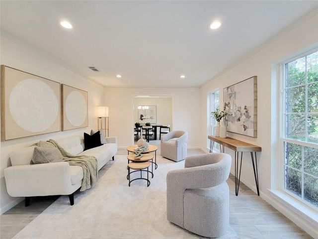 10703 Idlebrook Drive, Houston, TX 77070