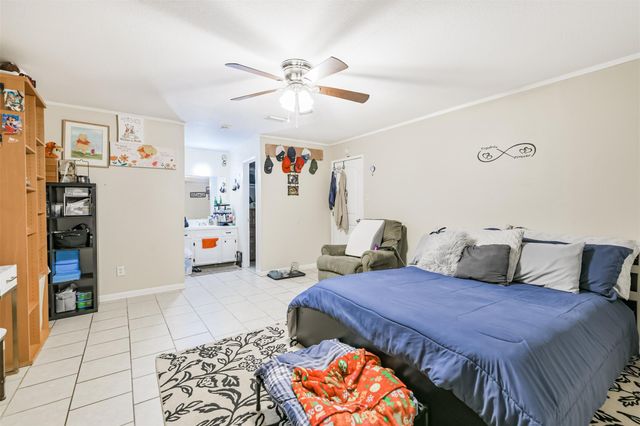 5610 Fallengate Drive, Spring, TX 77373