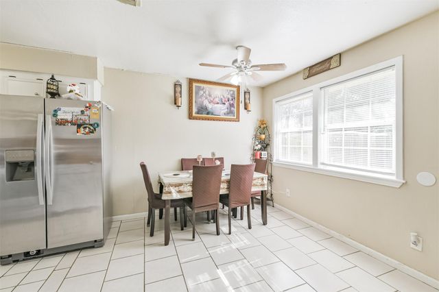 5610 Fallengate Drive, Spring, TX 77373