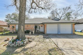 5610 Fallengate Drive, Spring, TX 77373