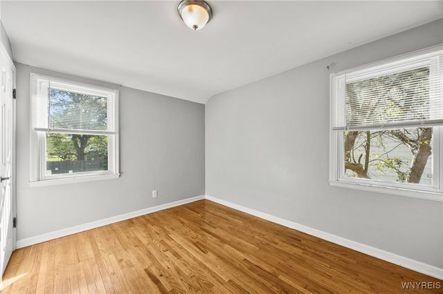 530 Meadowbrook Drive, Lewiston, NY 14092